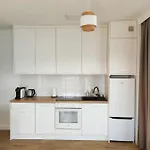 Apartment Obledny Z Tarasem, Widokiem Na Gory, Parkingiem I Miejscem Do Przechowywania Rowerow W Kudowie-zdroju