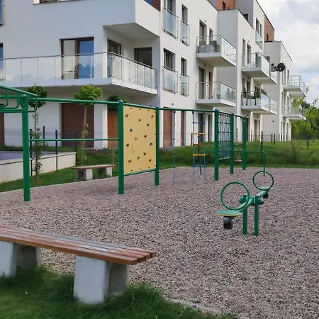 Apartment Obledny Z Tarasem, Widokiem Na Gory, Parkingiem I Miejscem Do Przechowywania Rowerow W Kudowie-zdroju