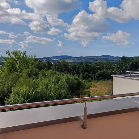 Obledny Z Tarasem, Widokiem Na Gory, Parkingiem I Miejscem Do Przechowywania Rowerow W Kudowie-zdroju Kudowa-Zdroj