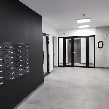 Apartment Obledny Z Tarasem, Widokiem Na Gory, Parkingiem I Miejscem Do Przechowywania Rowerow W Kudowie-zdroju Kudowa Zdroj